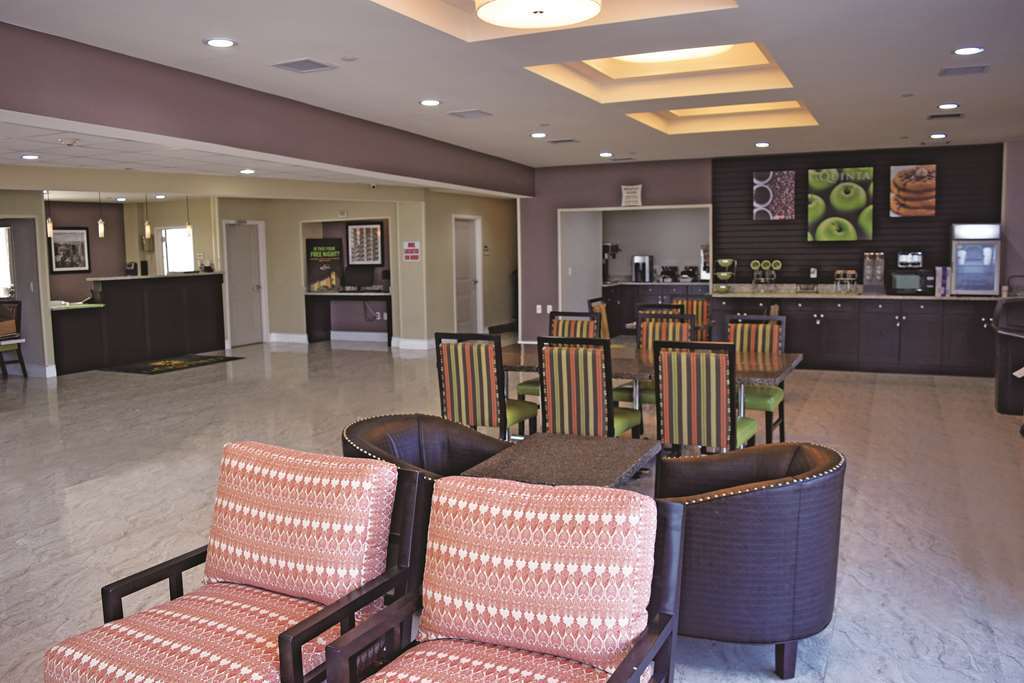 La Quinta Inn & Suites Far Rockaway - Beach Hotel New York Interior foto